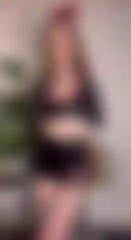 Naughty nurse makes her next patient cum!