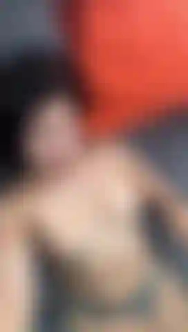 Sexy and provocative i'll masturbate for you.