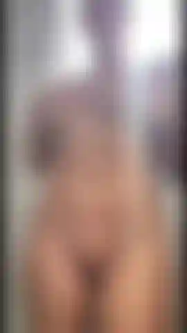 Take a shower with me! Naked young lady