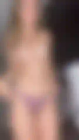 Long 2 min vid of me cowgirl reverse with dildo and playing with it