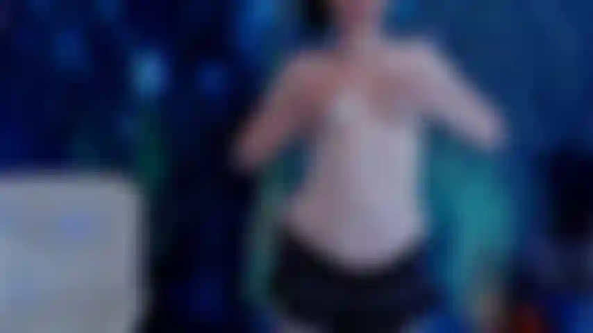 Toy fuck doggy Goldshow