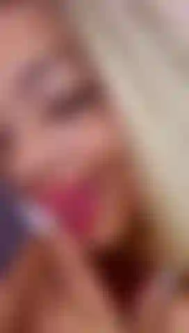 A small sample of how I give the best blowjob, the slimiest and wettest you can see... I covered myself completely in saliva just for you