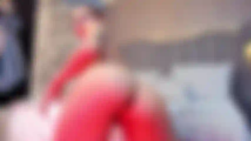 Playing with my tight ass