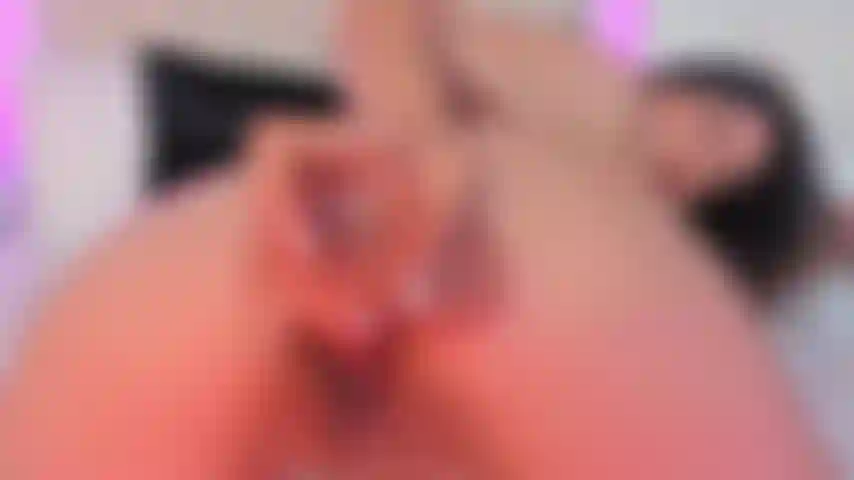 Let's take a trip around the world between my legs, you can stay as long as you want mm