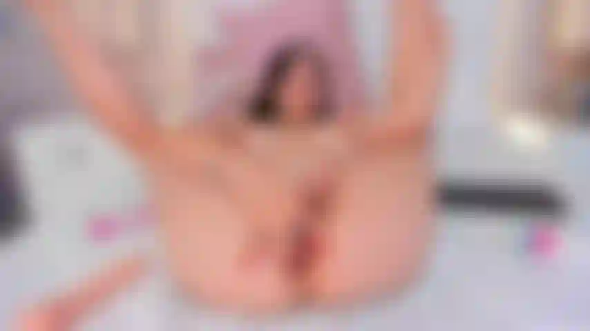 my nails match the pink of my pussy