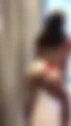 So sweaty ass shaking!!