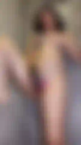 masturbating my pussy