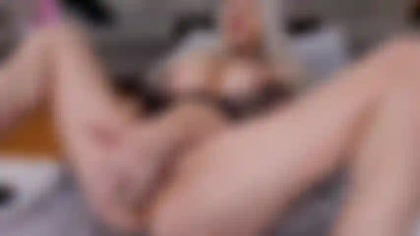 Watch me squirt so hard!!!