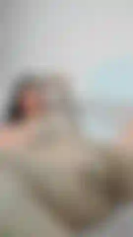 big squirt while my fingers enter and leave my delicious as wet eager for your cock #chorro # tetas #latina