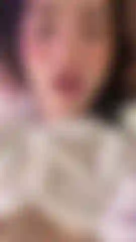 Sex machine pounding my trimmed pussy