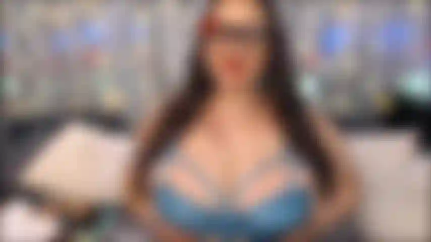 44K Natural MILF Boobs Bouncing, Licking, Smacking, Squeezing