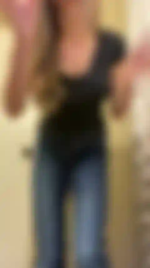 A quick fingering with jeans pulled down