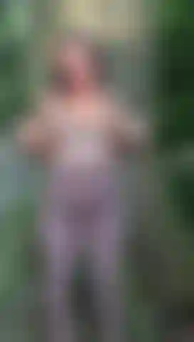 Comfortable, natural, and in this brown outfit that looks delicious on me… are you looking at me?