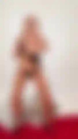 Sultry Bitch!!! Xxx...