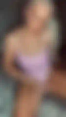 Sexy slow smooth pussy reveal and play just for you