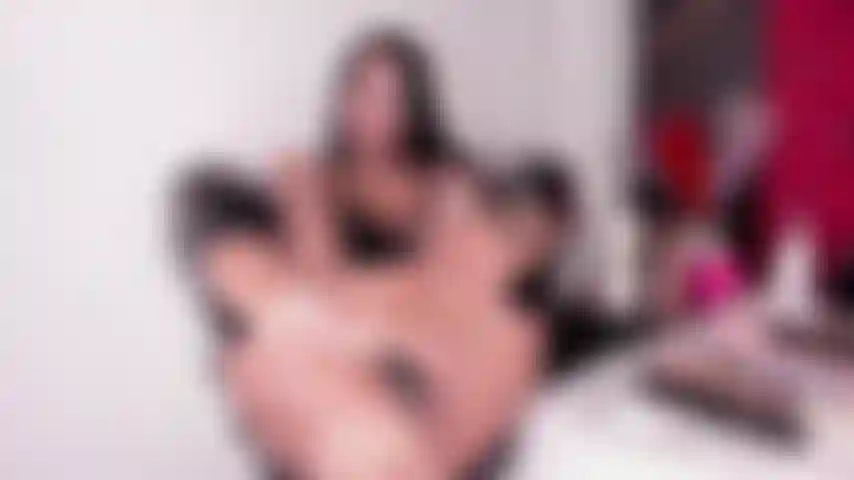 Lick my feet and I'll masturbate you with them