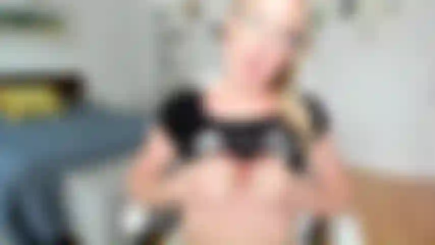 Tasting myself after cumming on my dildo