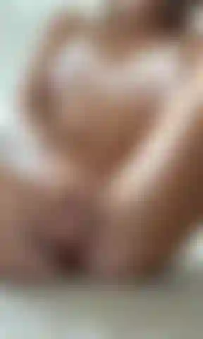 Vibrator masturbation with views from the front AND from behind!