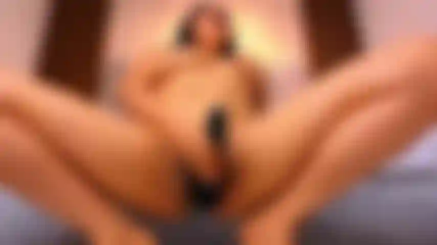 Pussy play and squirt time