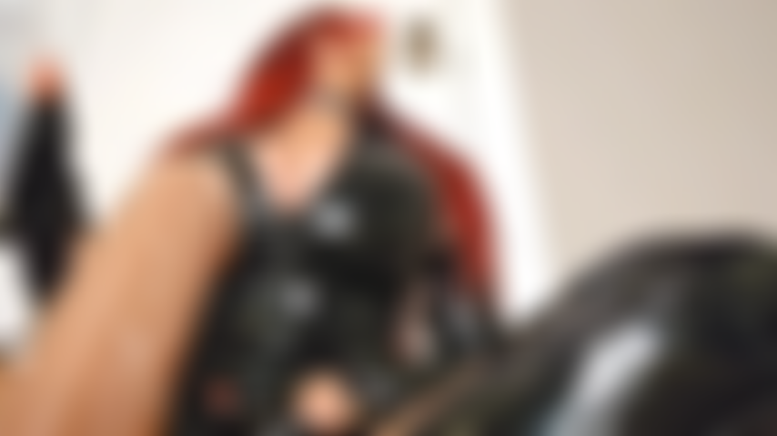 Latex Slut Fuck 2 Dildos DP Style