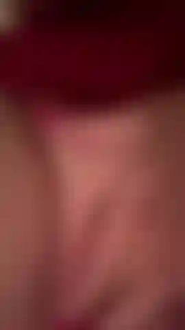 Finger fucking my wet pussy…am so turned on & wet