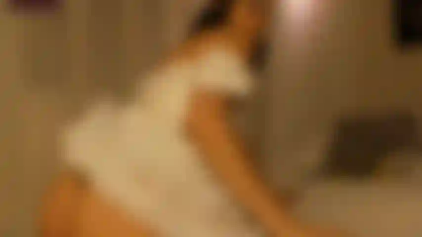 Making my huge ass bounce