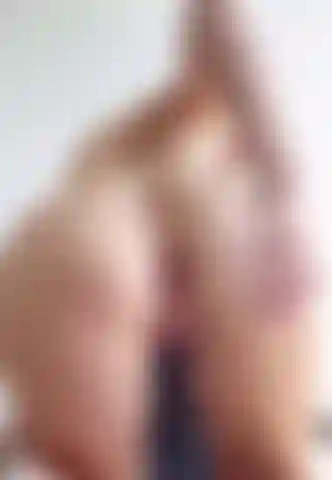 I’ve been told my pussy is the most delicious looking pussy you will ever have laid your eyes upon… well with this doggy position, my round fat ass parted wide showing you her wetness and bubblegum pink slit just as that… perfect to stick your hard cock in and make me moan… with me looking back at you like I do here I think you would struggle to pull out!