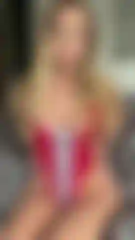 butt plug red one piece