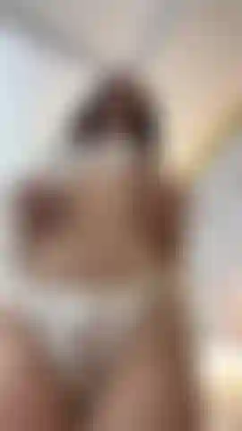 Take off my lingerie and fuck me good