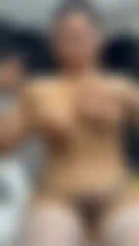 Chicken masturbation show with feet