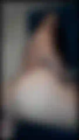 bigass full of oil sexy moves and pussy available