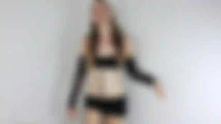 v548 Foot Fetish Futa Girl Cums on You