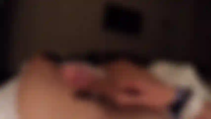 Silent masturbating in the dark with a small light on...and cuming