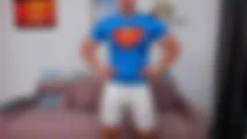 Superman cosplay, crushing everything.