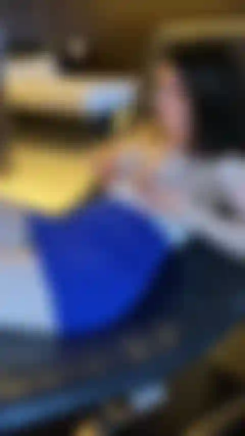 Cumming hard