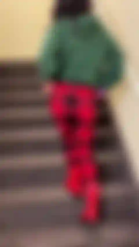 Wanna walk up the stairs behind me?