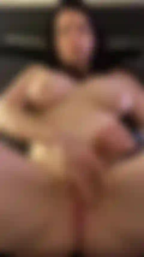 Fingering and speeding my wet pussy