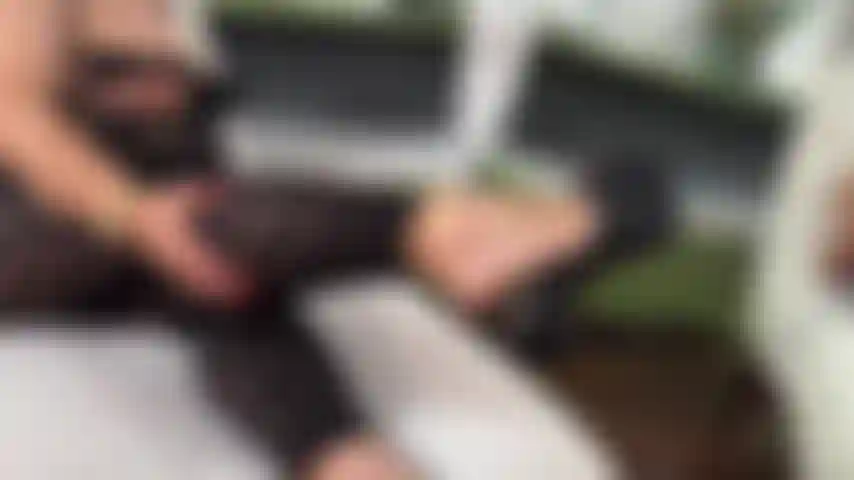 A little foot fun… are you ready to watch?