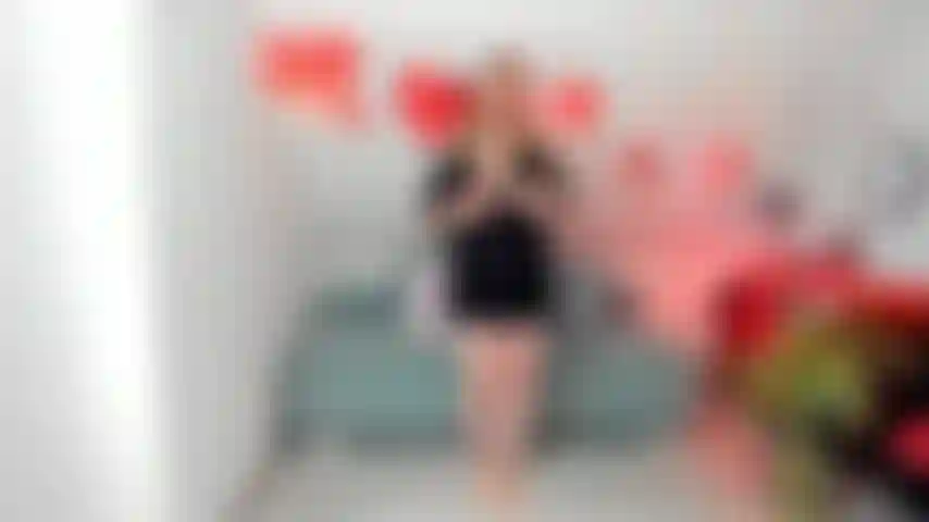 Tease in glasses,playing with dildo