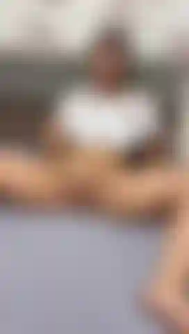 Stepmom rides u and gives u pussy