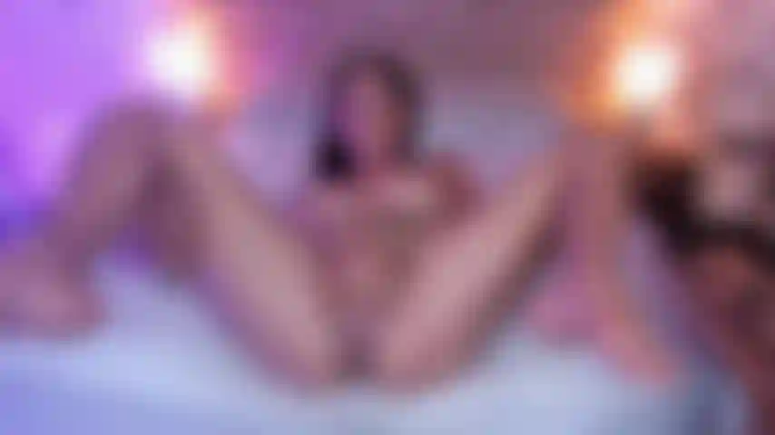 So wet pussy, perfect for my fingers.