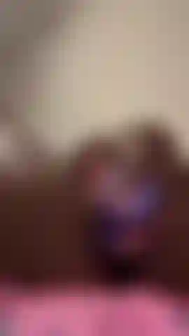 I’m getting double pleasure my clit is getting sucked and my guts are getting churned like butter