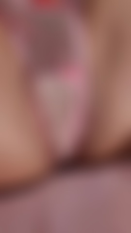 Play_whit_my_pussy.