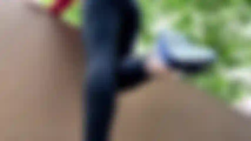 Smelly ballet slippers dangle, milf in leggings, red toes