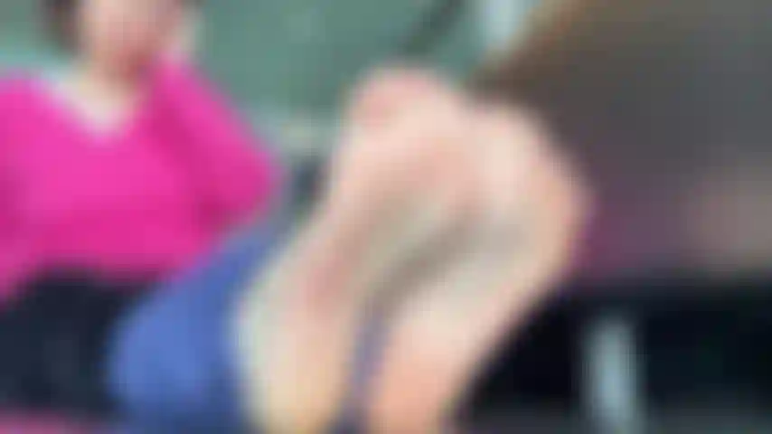 airport feet helsinki hotpink toenails, face and feet milf