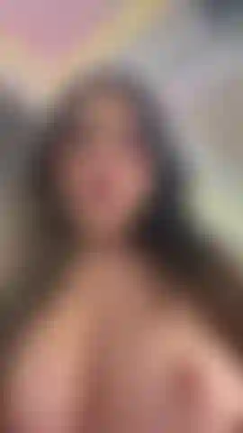 Are you talking to girls who are submissive and obedient? I'm talking to you, master