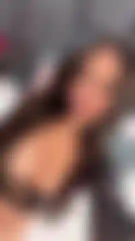 I would look better in your bed 🥺