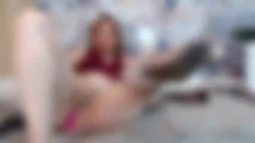 I fuck my ass with the tip of my heels until...