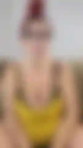 You and I are FINALY having our first baby together even though Im an experienced MILF and this is my 4th pregnancy! I talk about how much I love your belly rubs and belly button tickles while showing you my belly and rubbing it for you! 29 weeks pregnant