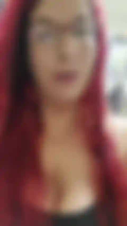 I made my first full milk clip  hand expression and squirting out tons of milk, masturbation while sucking my nipples and spitting out milk everywhere and making a big HUGE mess! Tons of hot streams at the end of the video also  AUDIO!